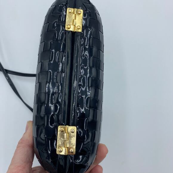 Pillbox Purse Basketweave Black Paten Leather Hard Case Optional Strap - Picture 3 of 7